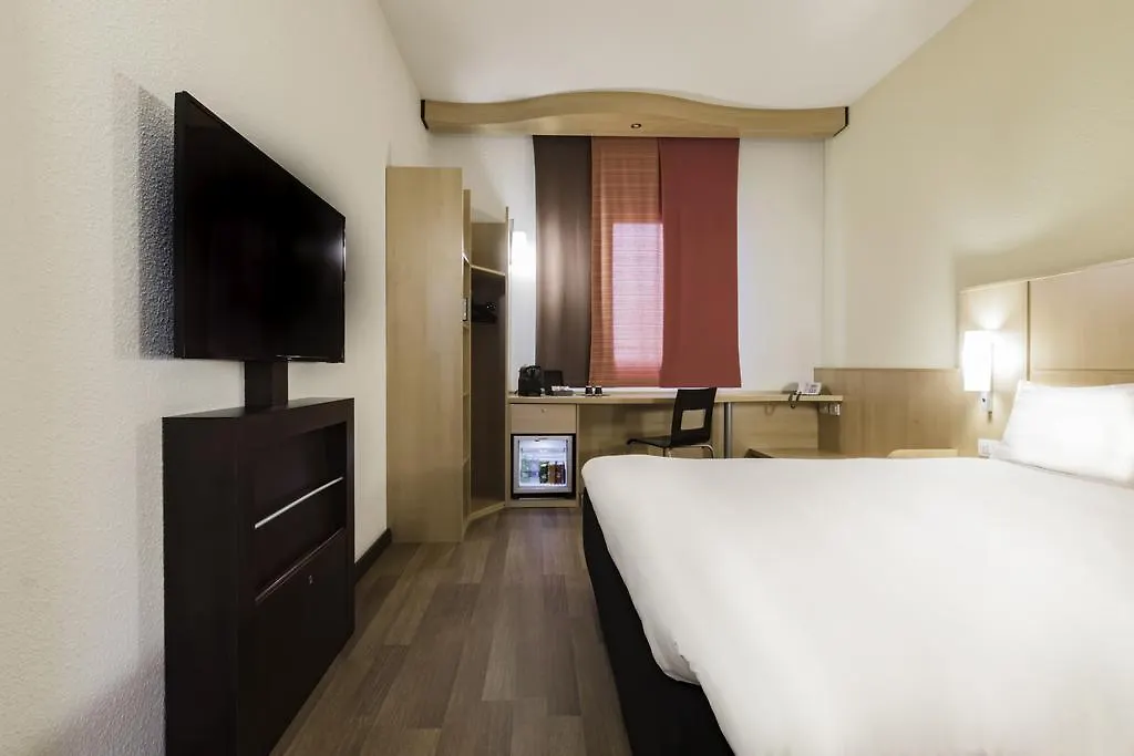 Hotel Ibis Milano Malpensa Кардано-аль-Кампо