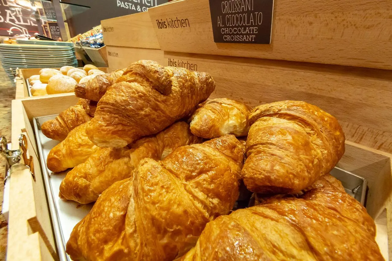 Hotel Ibis Milano Malpensa Cardano Al Campo