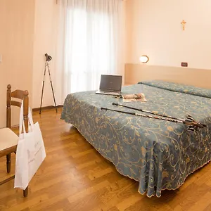 hotel-trevi.hotelslidodijesolo.com/